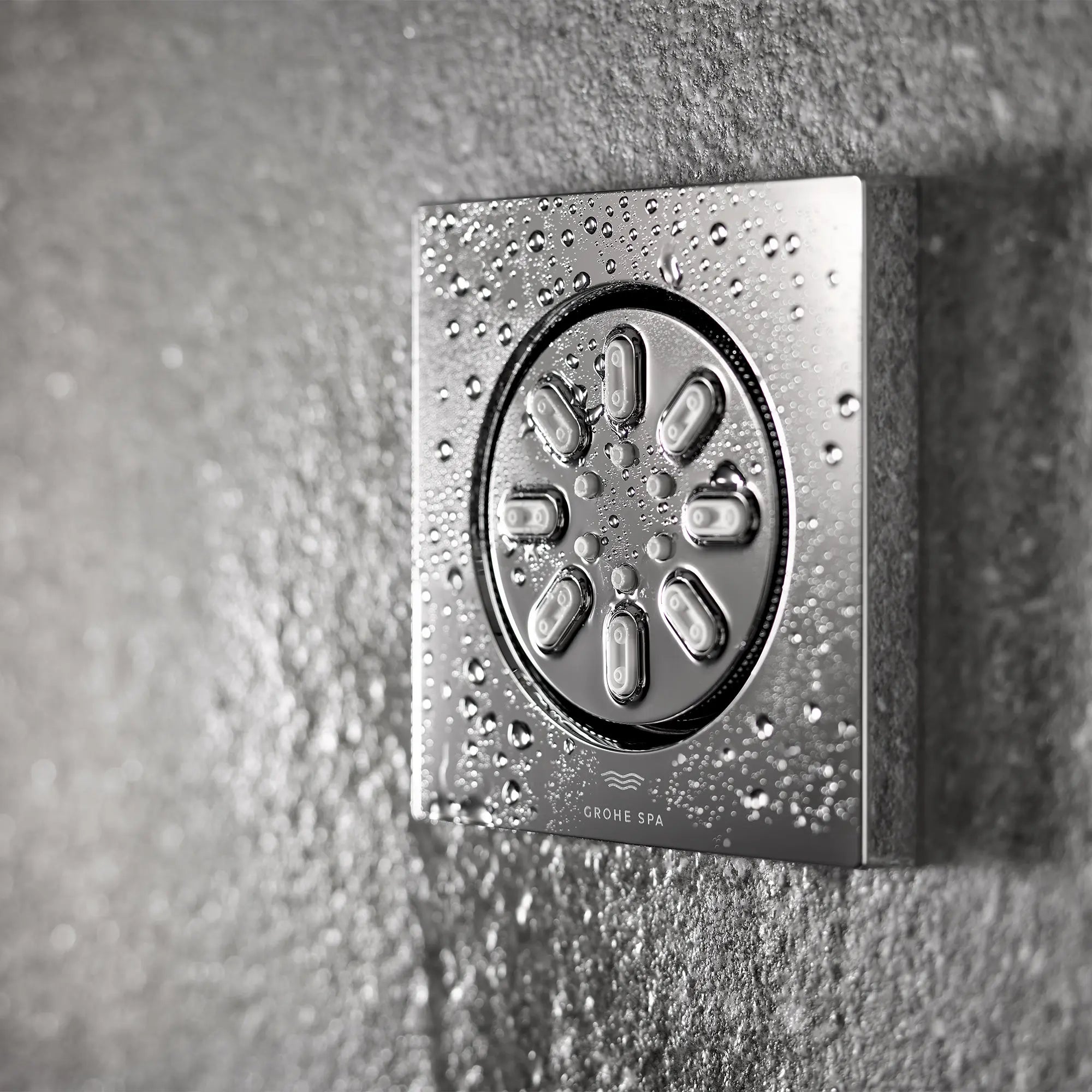 Rainshower Rainshower Body Spray, Square - 2 Sprays, 0.9 GPM (3.4 L/min) // GROHE CHROME // 248593_Rainshower_EnvironmentCloseUp_26845000_0003_May2023_CDNwebp.webp